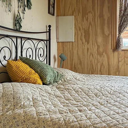 2 Bedroom Awesome In Hébergement de vacances Højer